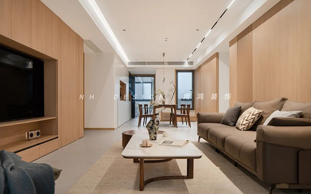 160㎡现代原木：让阳光为生活镀上暖意